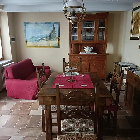Апартаменты La Casa Di Van Gogh By Revenue House *