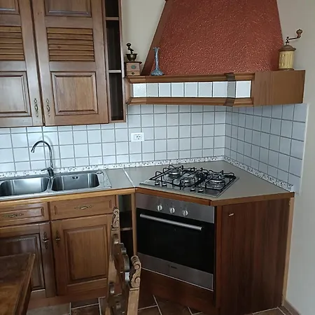 Апартаменты La Casa Di Van Gogh By Revenue House Camagna Monferrato