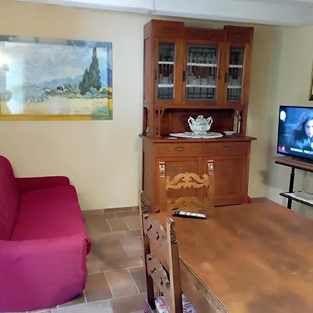 Апартаменты La Casa Di Van Gogh By Revenue House Camagna Monferrato